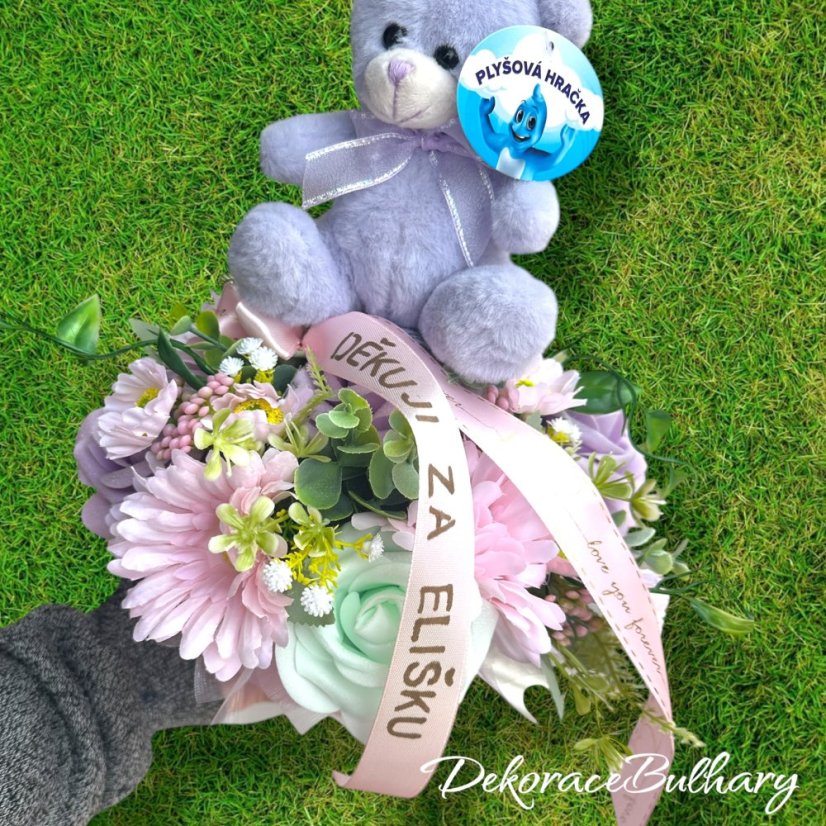 Pěnový flowerbox Eliška - 5 růží + třpytky